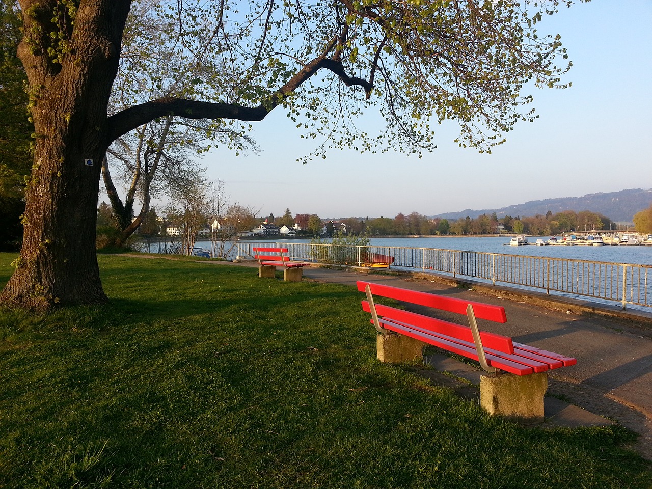 火力全开！哈登打满首节12分钟，0罚球砍下13分2助攻